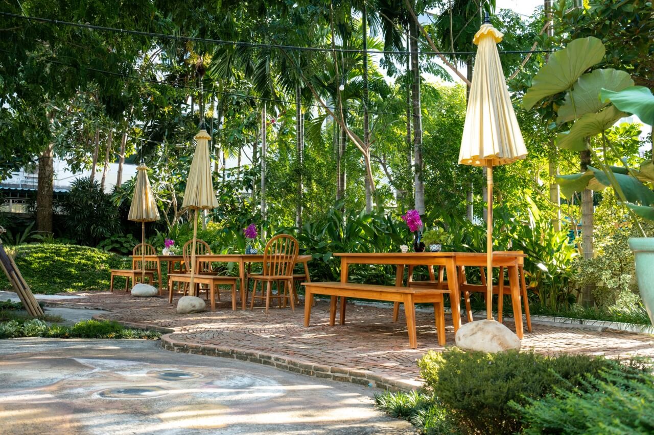 ที่พักพัทยากลางสวยๆ โรงแรมดีพร้อมพัทยา BestSmallHotelinPattaya
