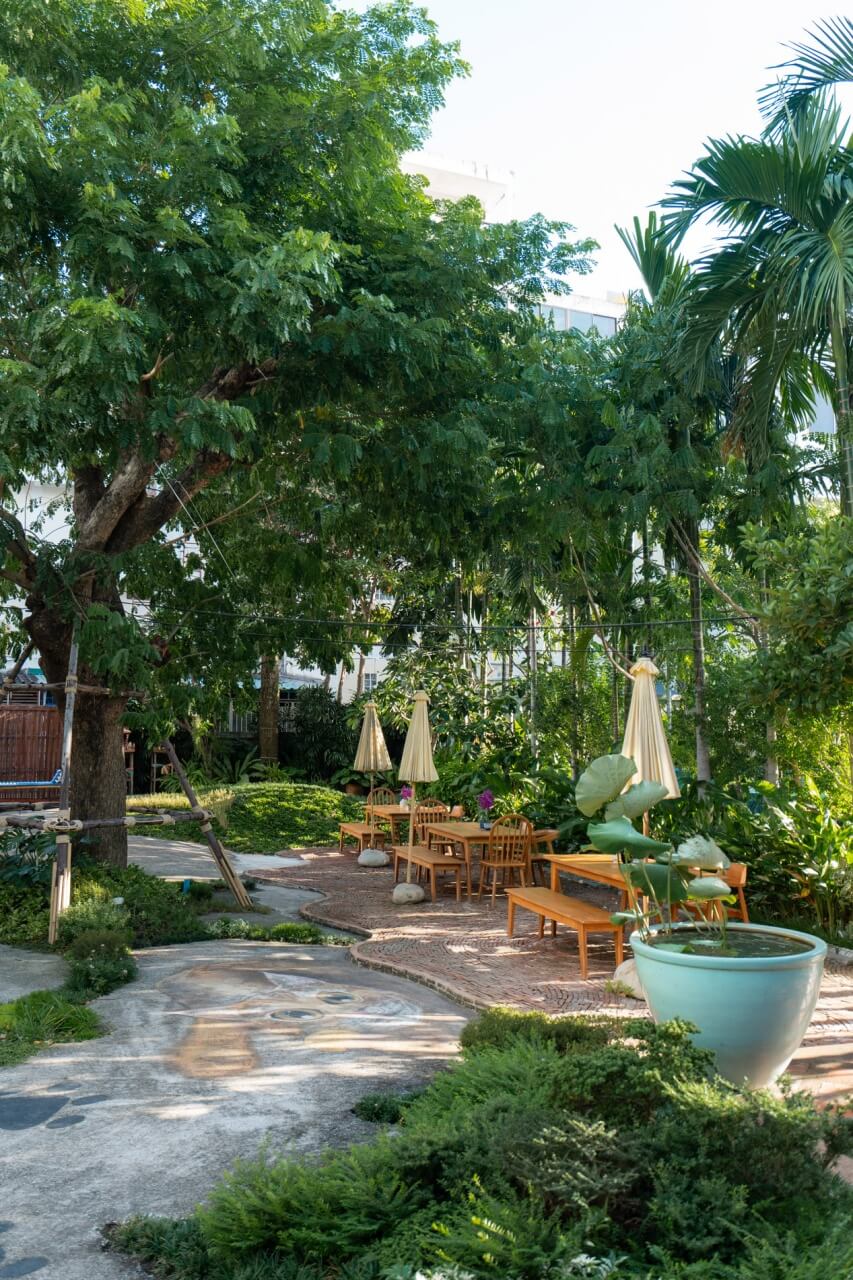 ที่พักพัทยากลางสวยๆ โรงแรมดีพร้อมพัทยา BestSmallHotelinPattaya