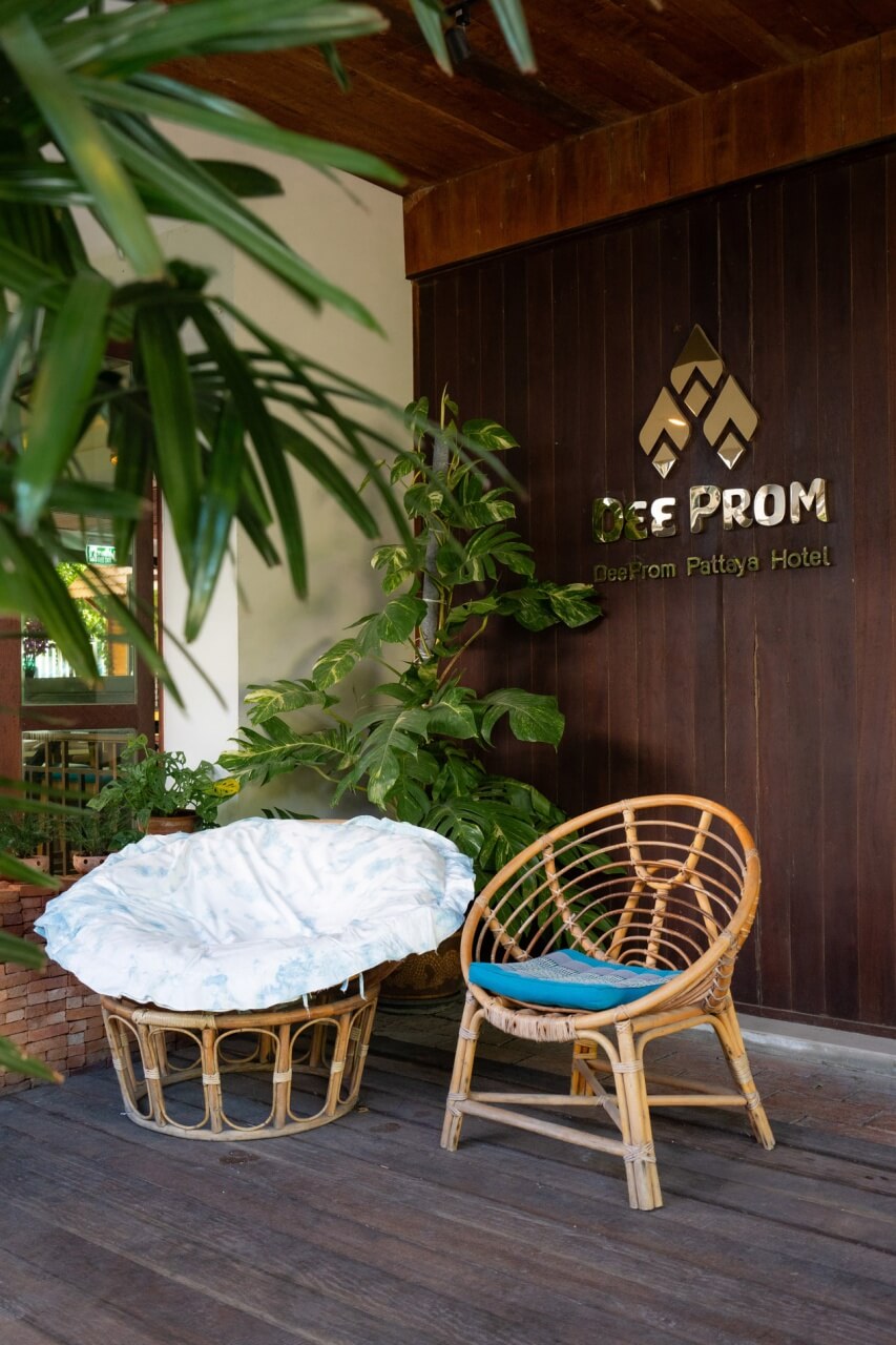 ที่พักพัทยากลางสวยๆ โรงแรมดีพร้อมพัทยา BestSmallHotelinPattaya