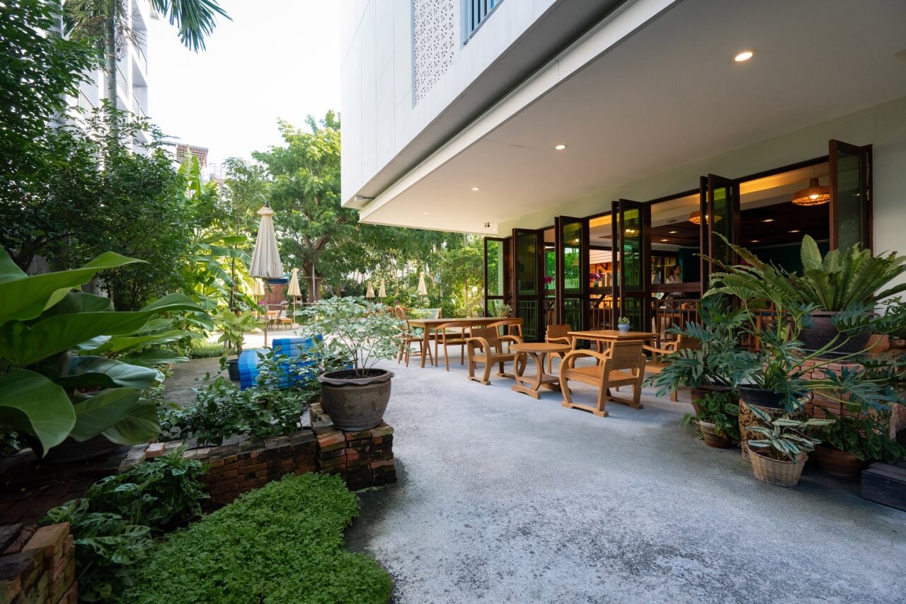 ที่พักพัทยากลางสวยๆ โรงแรมดีพร้อมพัทยา BestSmallHotelinPattaya